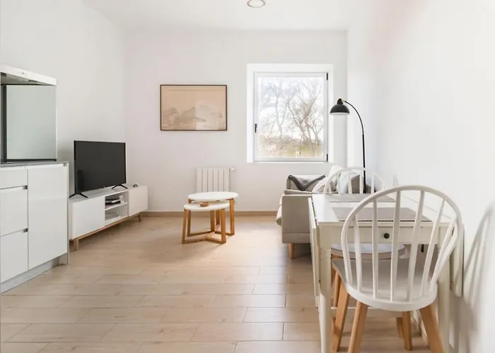 Con Vistas A La Playa