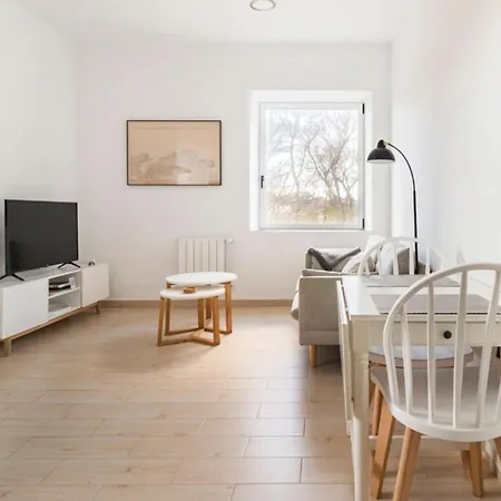 Con Vistas A La Playa